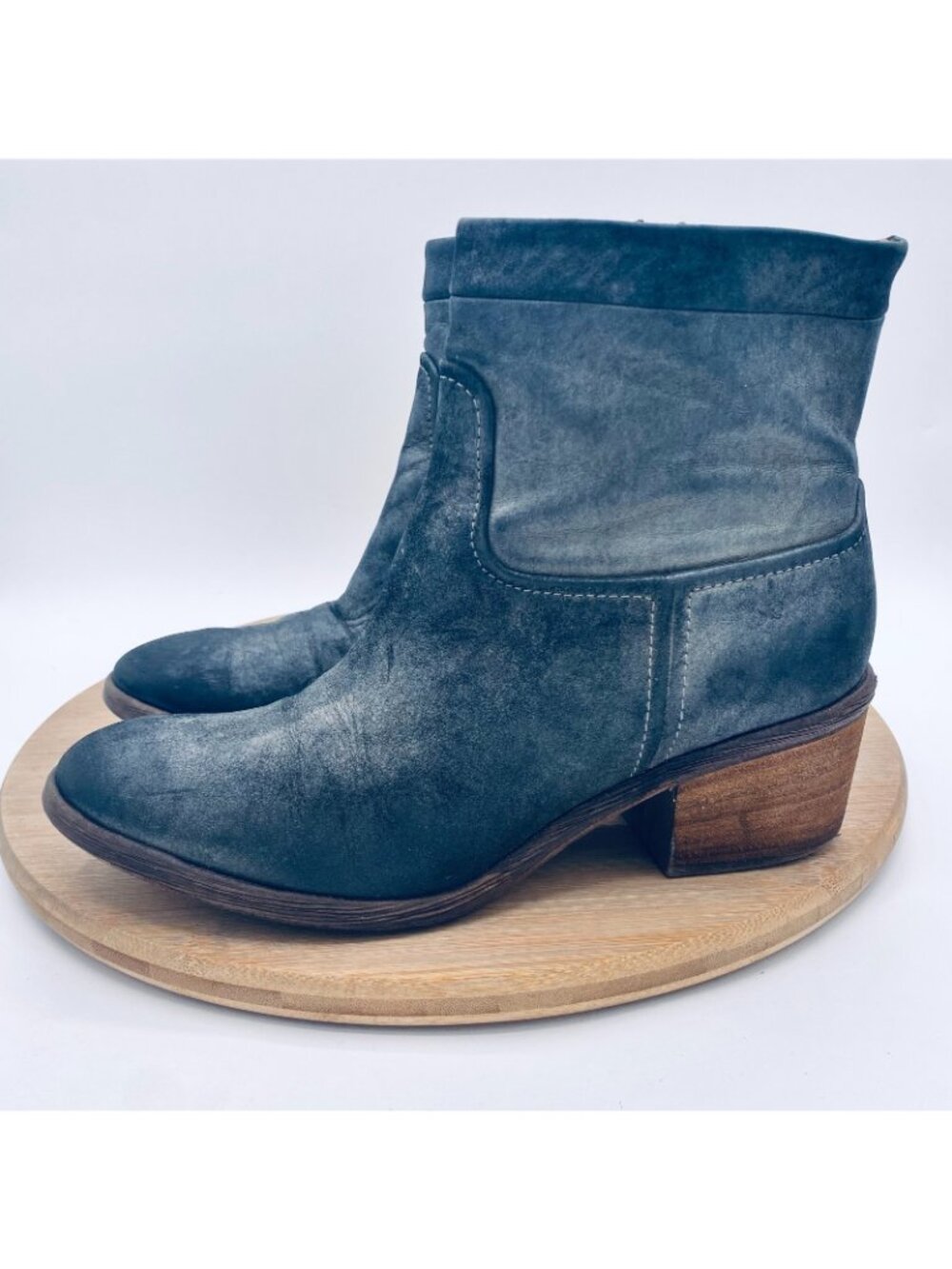 Donald Pliner Boots Womens 6 Gray Distressed Leather Ankle Booties Luxury Italy - Picture 5 of 10